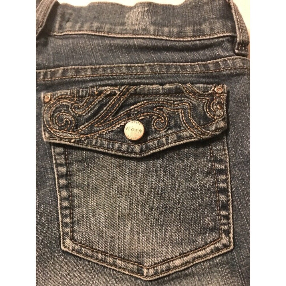 White House Black Market Women's Jeans Noir Distressed Capri Size 00 X 28